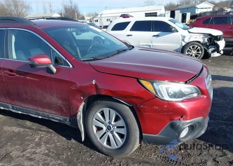 2015 Subaru Outback 2.5I Premium z USA, uszkodzony, nr VIN 4S4BSAFC8F3239390